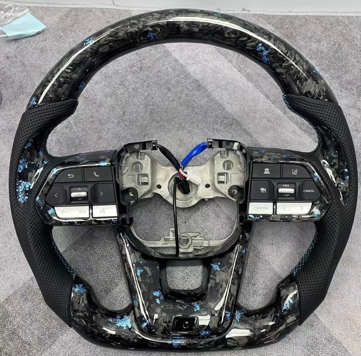 Forged carbon 70 series/ N80 steering wheel red, blue